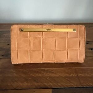 Fossil Tan Woven wallet